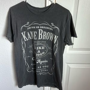 graphic tee, size small